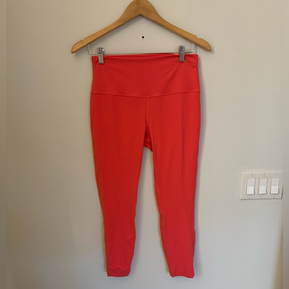 Lululemon capri leggings - Picture 1 of 2